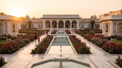 Royal Mughal Garden Wallpaper